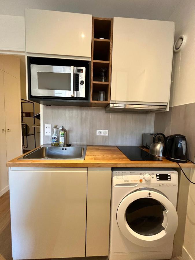 Dream Dwell Paris -Studio With Balcony 800M To Trocadero And Tour Eiffel Екстериор снимка